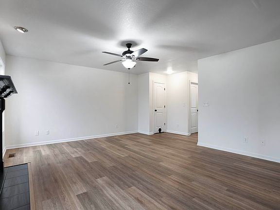 4th image of 1426 Bruceton Dr