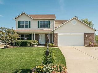 1449 Sunburst Dr, O'Fallon, MO 63366