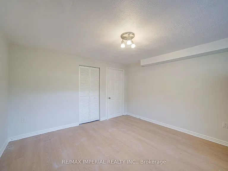 22 Miller Rd — Photo 24