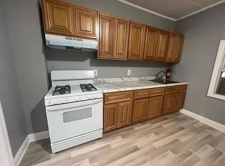917 Roosevelt St #1, Elizabeth, NJ 07202