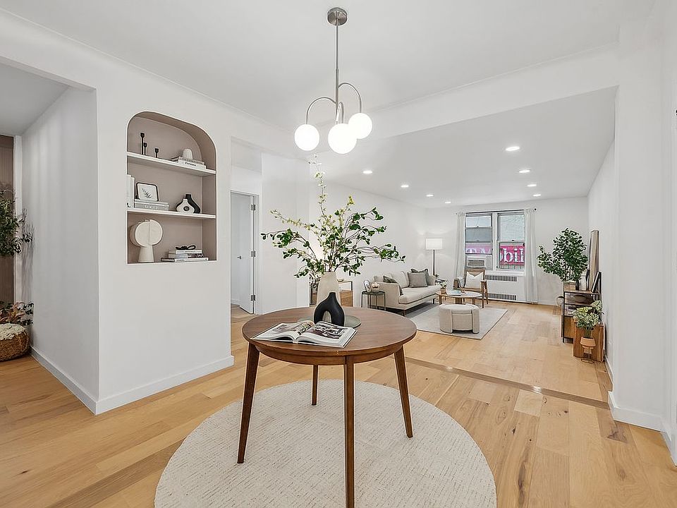 1st image of 305 W 52nd St APT 2E