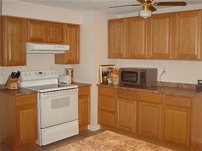 2nd image of 6141 Sandbury Dr