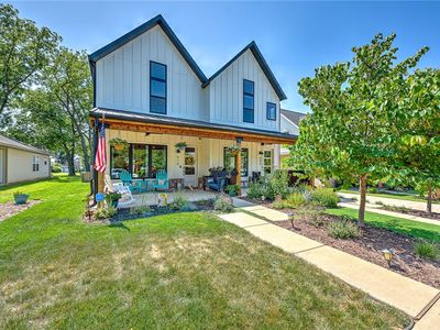 510 SE D St, Bentonville, AR, 72712