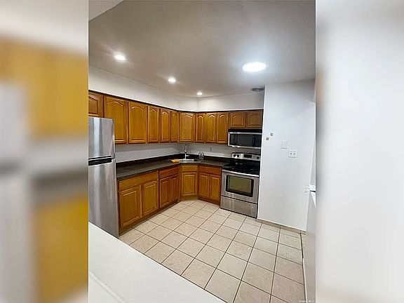 4th image of 21124 23rd Ave APT 3