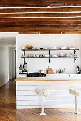 Sold by Compass | media 18