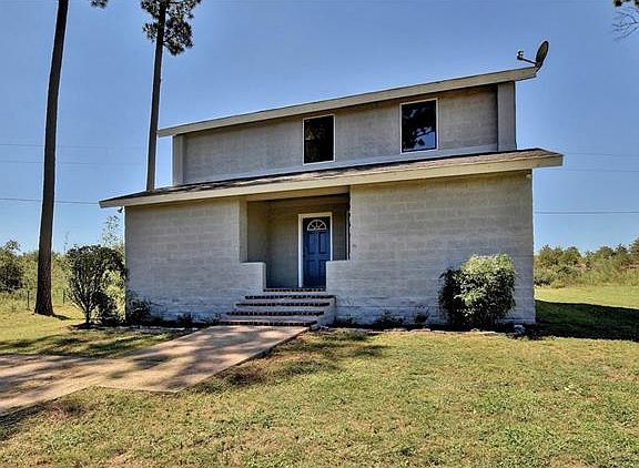2nd image of 136 Pine Hill Loop APT A