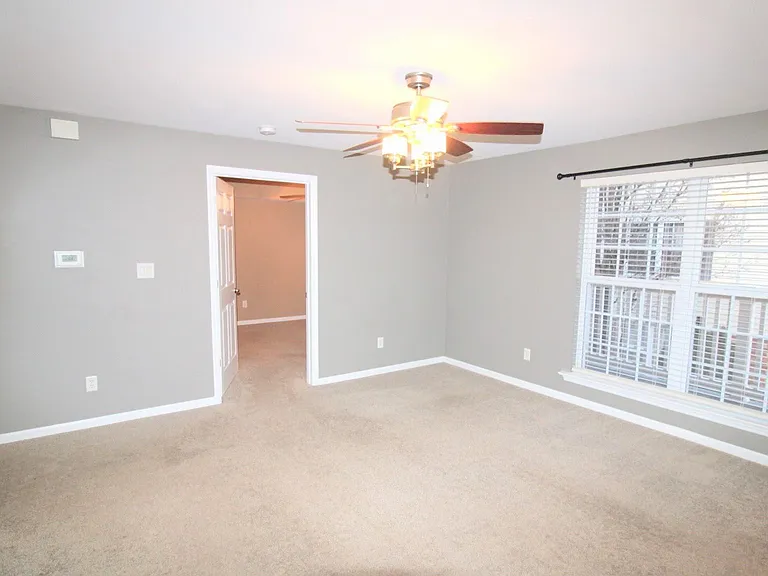 1124 Welsh Dr — Photo 10