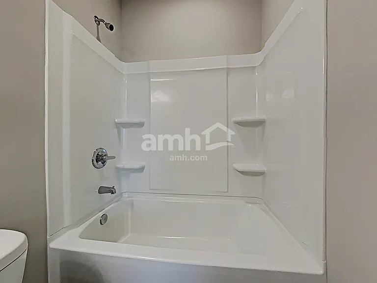 358 Winston Cir — Photo 15