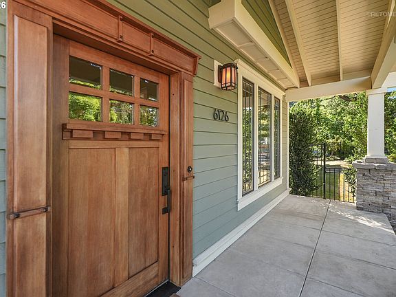 4th image of 6126 SE 44th Ave