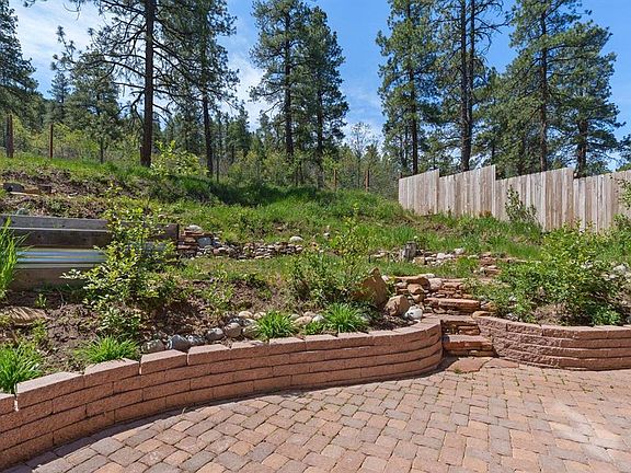 4th image of 684 Alpine Forest Drive