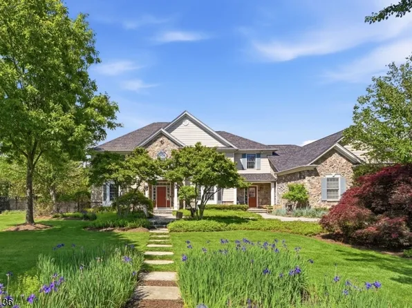4 Harcourt Ter, Denville Twp., NJ 07834