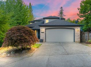 11320 NW Kearney St, Portland, OR 97229