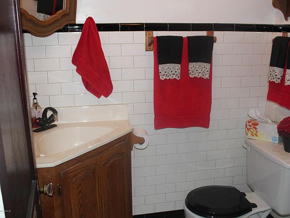 5th image of 20 Averill Pl