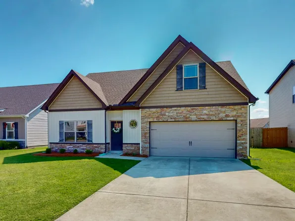 335 Providence Dr, Lebanon, TN 37087
