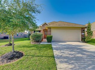 8731 Sunny Gallop Dr, Tomball, TX 77375