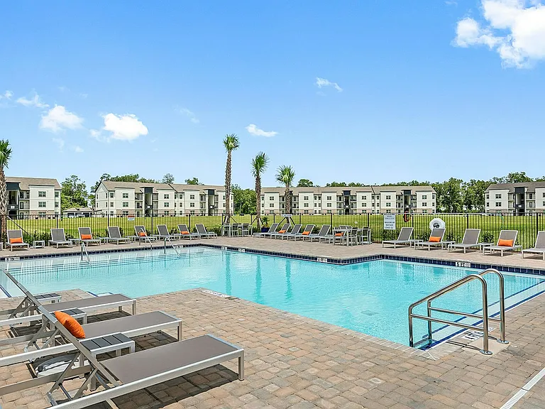 Pointe Grand Ocala — Photo 13