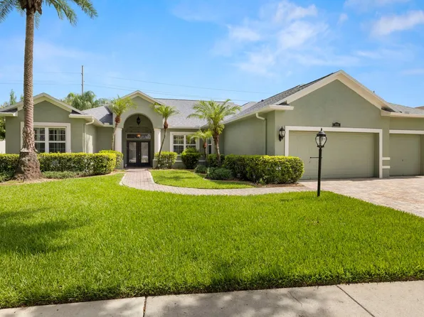3916 Valrico Grove Dr, Valrico, FL 33594