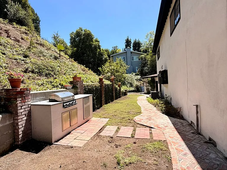 3770 Ballina Canyon Rd — Photo 38