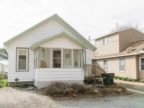 2217 Clifford St, Muskegon, MI 49441