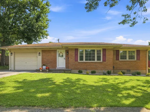 1288 Cherbourg Rd, Lexington, KY 40504