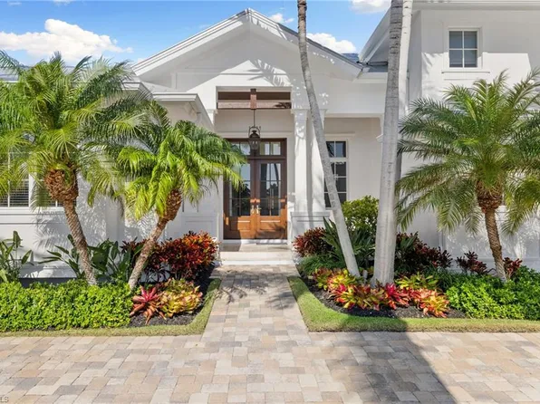 1521 Pelican AVE, NAPLES, FL 34102