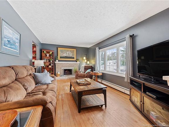 3rd image of 6 Killarney Rd