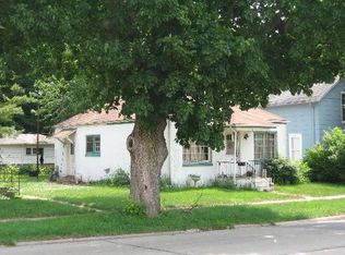 816 S 5th Ave, St Charles, IL 60174