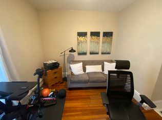 318 Beacon St #1, Somerville, MA 02143