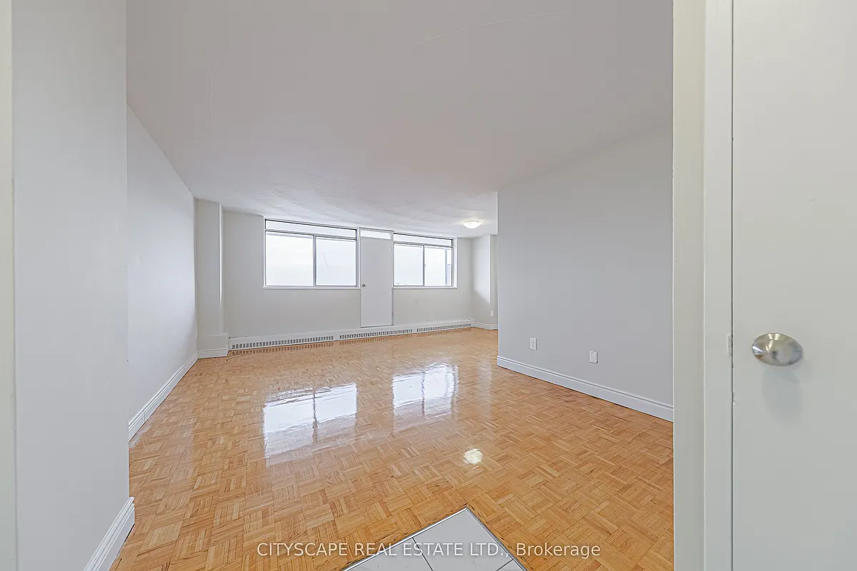 Building Photo - 100 Rowena Dr #712