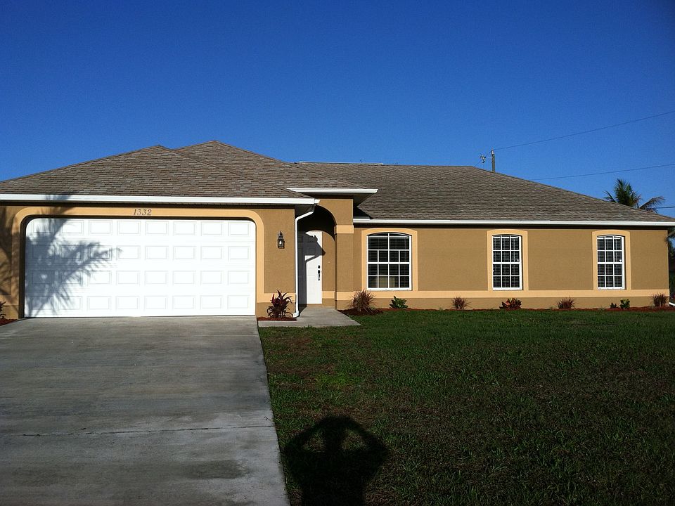 1st image of 1332 NE 20th Ave