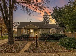 6676 Jackson St, Taylor, MI 48180