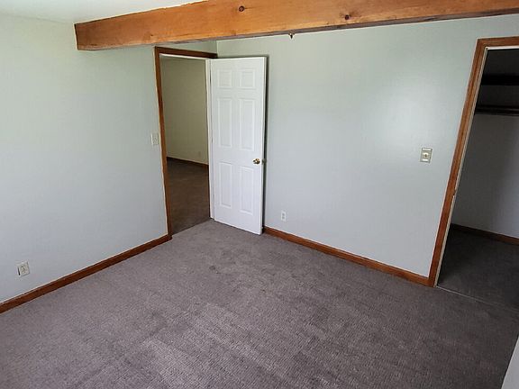 4th image of 415 Ohio Ave APT 4
