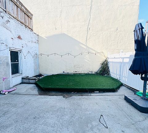 3rd image of 6818 10th Ave #1