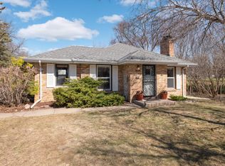 9100 Club Rd, Saint Louis Park, MN 55426