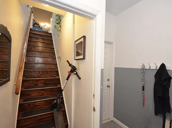 282 22nd Street 2 image 2 of 21