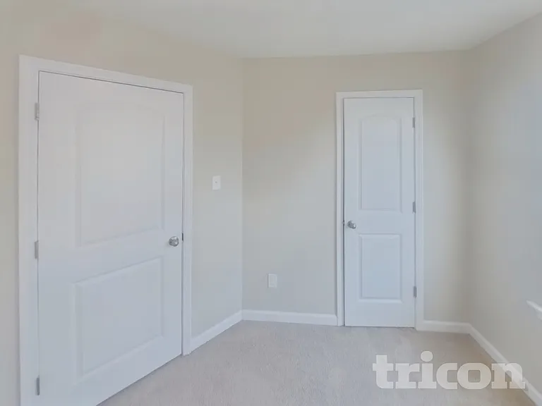 3706 Burdette Way — Photo 12