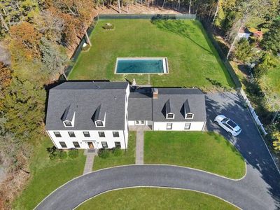 15 Bay Ave W, Hampton Bays, NY, 11946