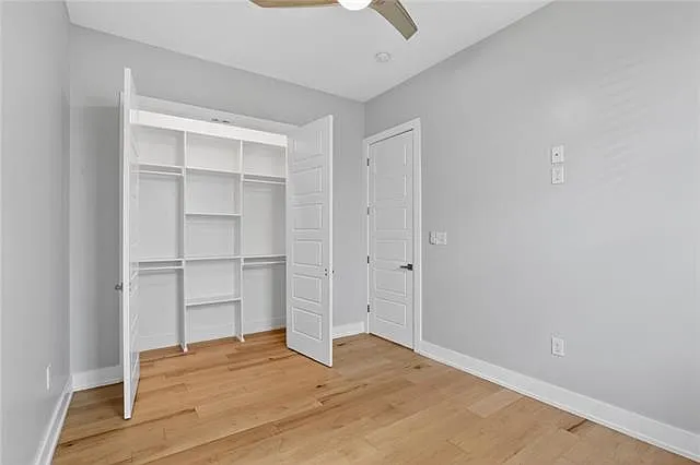 1121 Bartholomew St — Photo 8