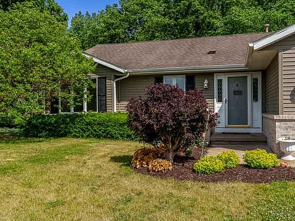 2nd image of 108 Kothe Ct