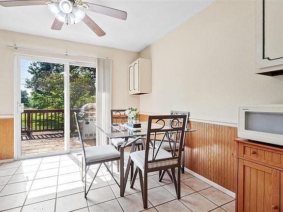 5th image of 1480 Angelus Dr