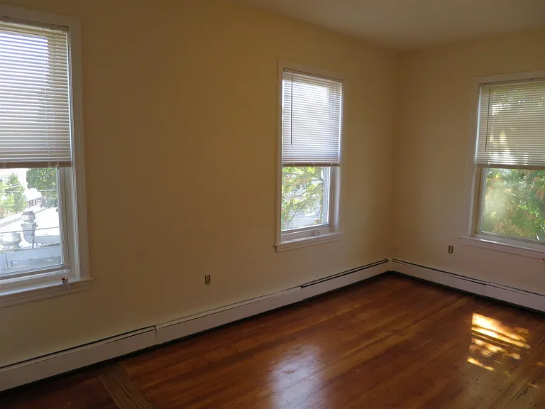 70 Summer St #2L — Photo 9