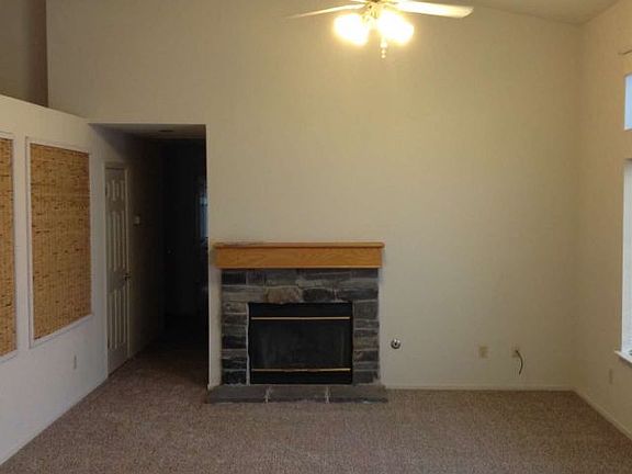 3rd image of 9605 Pimley Dr