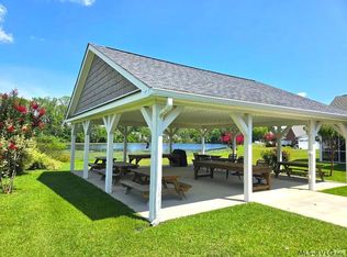 131&133 Savannah Cir N, Roanoke Rapids, NC 27870