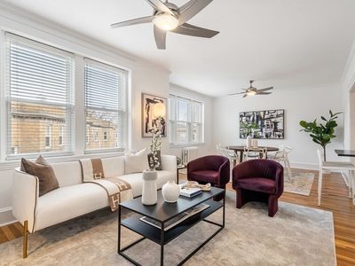 229 Freeman St APT 5, Brookline, MA, 02446