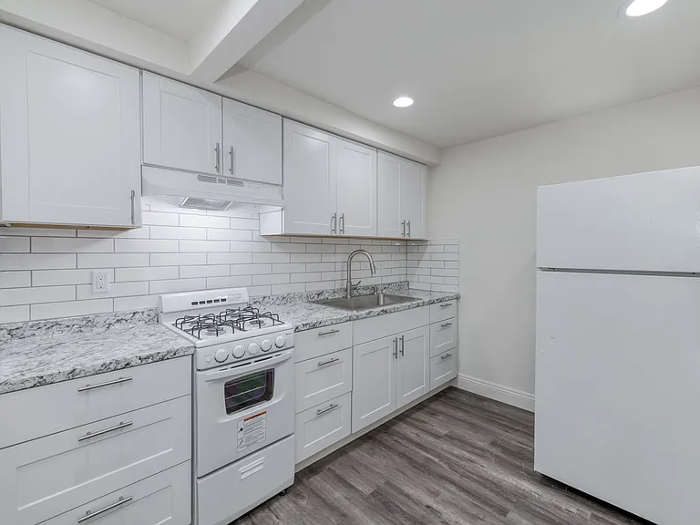 2833 N West Ave #2873 — Photo 8