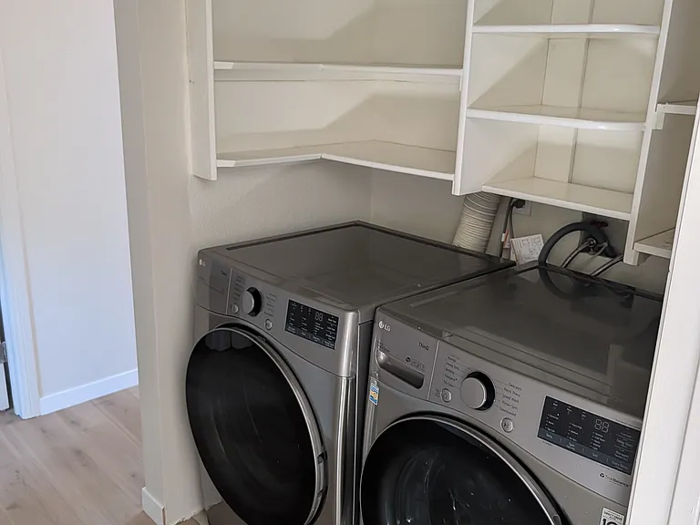 3370 Madison Ave — Photo 24
