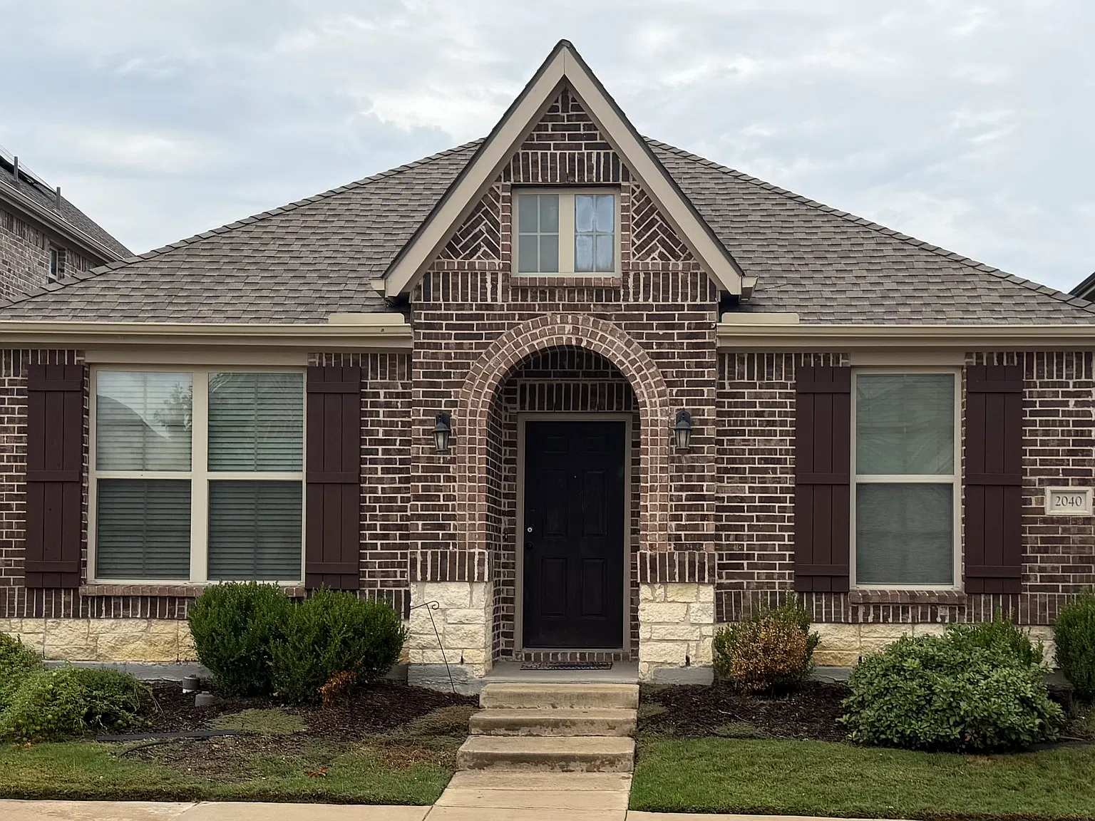 3 bed, 1805 sqft, $2,200 — Photo 1