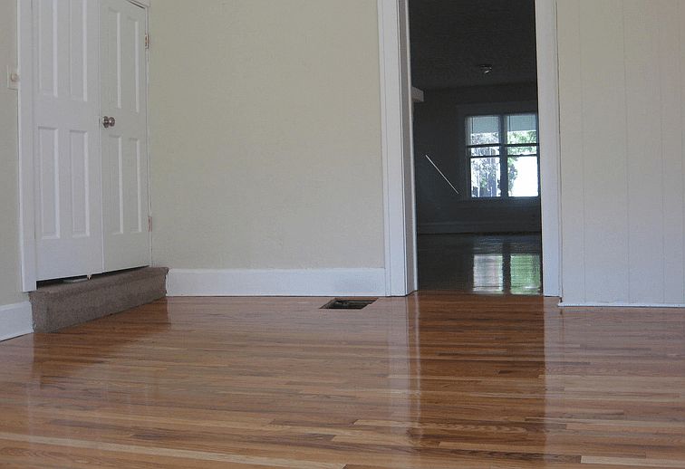 1st image of 71 E 13th Ave