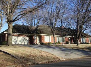 5024 SW Brentwood Rd, Topeka, KS 66606