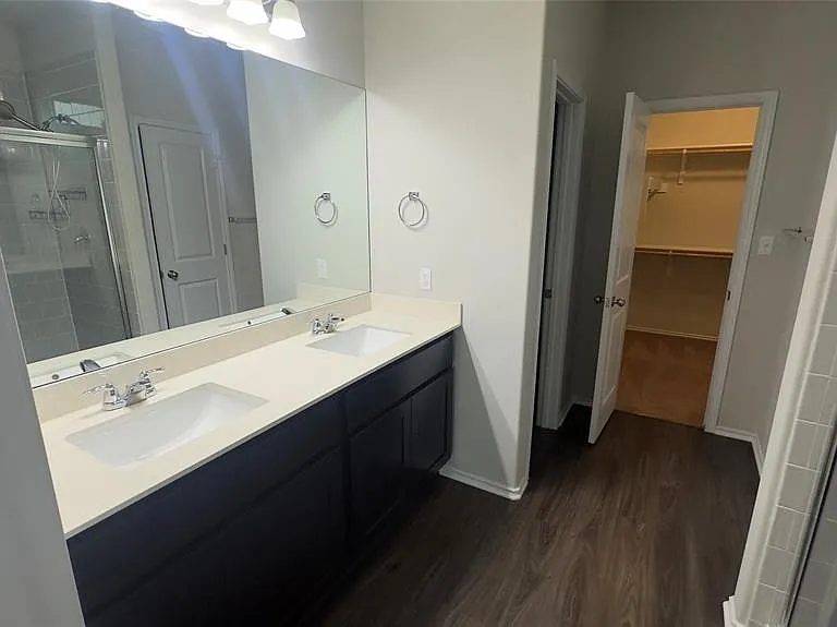 129 Goldfinch Dr — Photo 29
